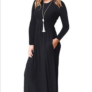 Long sleeve black maxi WITH POCKETS!!